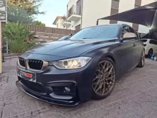 BMW 320 D Dpf Blue Performance Edition Sport — fotografia 1