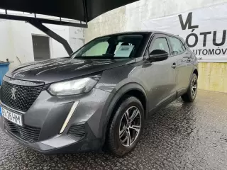 Peugeot 2008 1.5 BlueHDi Allure Pack — fotografia 1