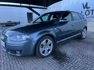 Audi A3 Sportback 2.0 TDi Ambiente — fotografia 1