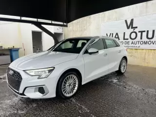 Audi A3 Sportback 2.0 TDI Ambiente — fotografia 1