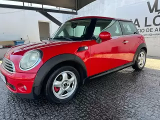MINI One 1.4 — fotografia 1