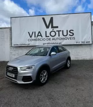 Audi Q3 2.0 TDi — fotografia 1