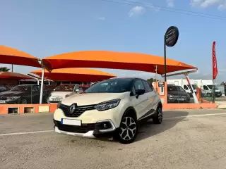 Renault Captur 0.9 TCE Exclusive — fotografia 1