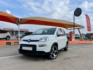 Fiat Panda 1.0 Hybrid Sport — fotografia 1
