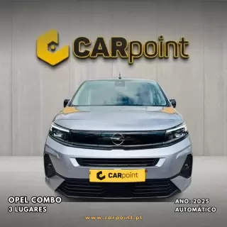 Opel Combo 3 L. Automática 1.5cc CDTi 131cv — fotografia 1