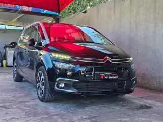 Citroën C4 Grand Picasso BlueHDi 120 EAT6 SHINE — fotografia 1
