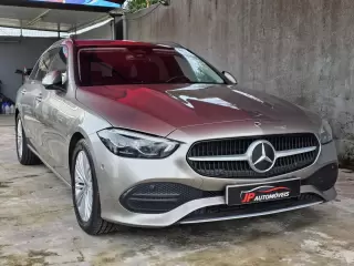 Mercedes-Benz C 200 Station d 9G-TRONIC Avantgarde — fotografia 1