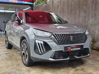 Peugeot 2008 BlueHDi 130 EAT8 Allure Pack — fotografia 1