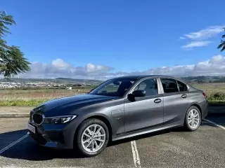 BMW 330 e Auto — fotografia 1