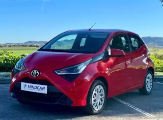 Toyota Aygo 1.0 X-Play — fotografia 1
