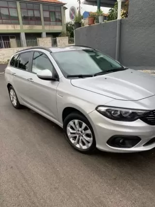 Fiat Tipo Station Wagon 1.3 M-Jet Easy — fotografia 1