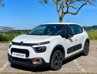 Citroën C3 1.2 PureTech Plus — fotografia 1