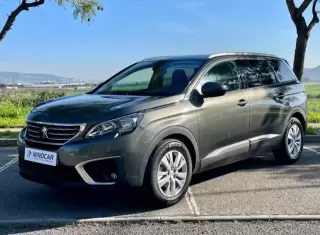 Peugeot 5008 1.2 PureTech Active — fotografia 1