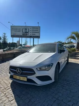 Mercedes-Benz 200 AMG — fotografia 1