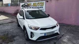 Kia Stonic 1.0 T-GDI Active — fotografia 1