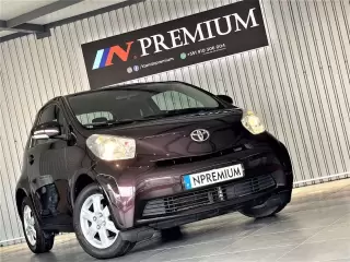 Toyota iQ 1.0 VVT-I — fotografia 1