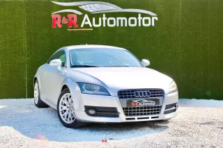 Audi TT Coupé 2.0 TFSI — fotografia 1