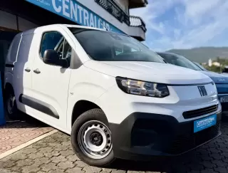 Fiat Doblo 1.5 BlueHDi L1H1 102Cv | CARPLAY | CÂMARA | 3 LUG | IVA DEDUTÍVEL — fotografia 1