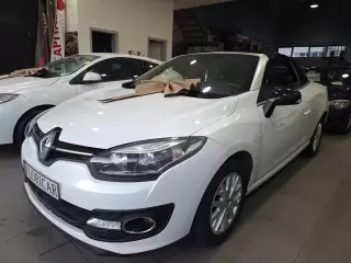 Renault Mégane CC 1.2 TCE Dynamique SS — fotografia 1