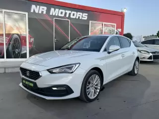 Seat Leon 1.4 e-Hybrid Xcellence DSG — fotografia 1