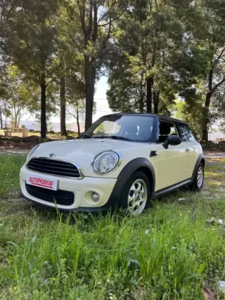 MINI 3 Portas One D — fotografia 1