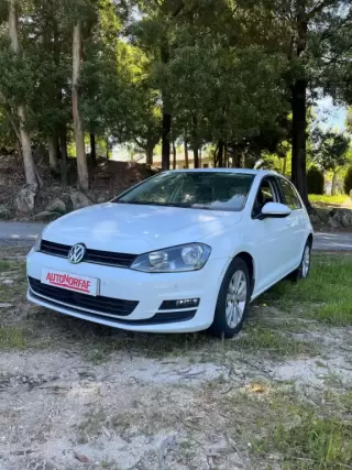 VW Golf 1.6 TDi BlueMotion DSG Comfortline — fotografia 1