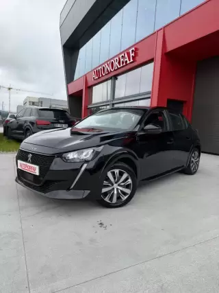 Peugeot e-208 50 kWh Active Pack — fotografia 1