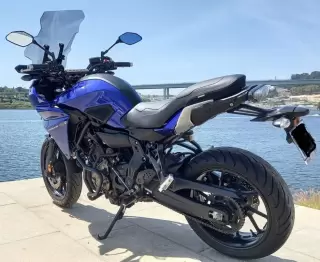 Yamaha MT-07 TRACER — fotografia 1