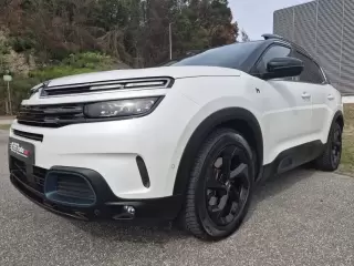 Citroën C5 Aircross 1.6 Hybrid Shine e-EAT8 — fotografia 1
