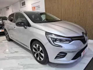 Renault Clio BLUE DCI 100 EVOLUTION — fotografia 1