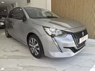 Peugeot 208 1.2 PureTech Active Pack — fotografia 1