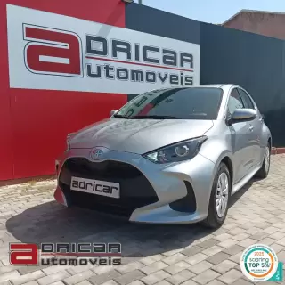 Toyota Yaris 1.0 VVT-i Comfort — fotografia 1