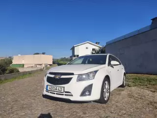 Chevrolet Cruze SW 1.7 VCDi LT — fotografia 1