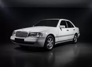 Mercedes-Benz C 200 D Elegance — fotografia 1