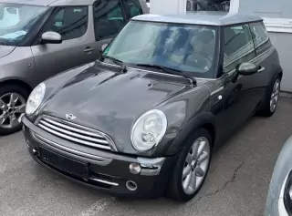 MINI Cooper 1.6 i Parklane — fotografia 1