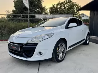 Renault Mégane Coupe 1.5 dCi Dynamique S — fotografia 1