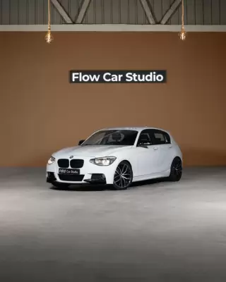 BMW 116 d Pack M — fotografia 1