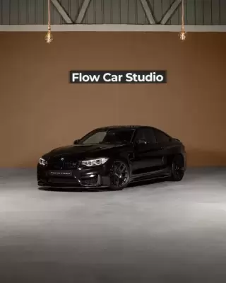 BMW M4 Auto — fotografia 1