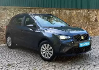 Seat Arona 1.0 TSI Style DSG — fotografia 1