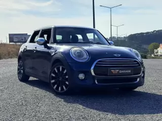 MINI 5 Portas Cooper D Auto — fotografia 1