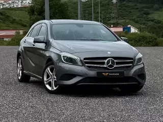 Mercedes-Benz A 180 d BlueEFFICIENCY Edition — fotografia 1