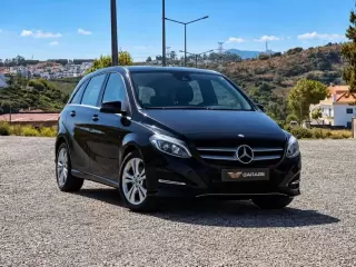 Mercedes-Benz B 200 d Urban Aut. — fotografia 1