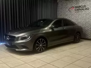 Mercedes-Benz CLA 200 d Urban — fotografia 1
