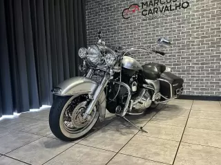 Harley-Davidson FLHR ROAD KING CLASSIC — fotografia 1