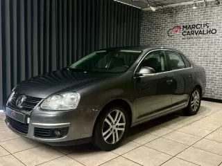VW Jetta 1.9 TDi Confortline — fotografia 1