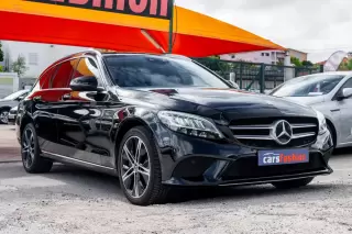 Mercedes-Benz C 300e — fotografia 1
