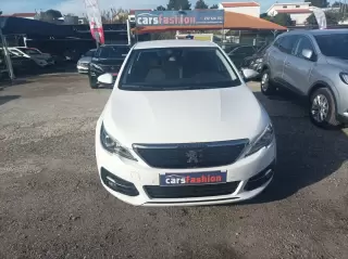 Peugeot 308 1.6 BlueHDi Active — fotografia 1