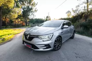 Renault Mégane 1.5 Blue dCi Intens — fotografia 1