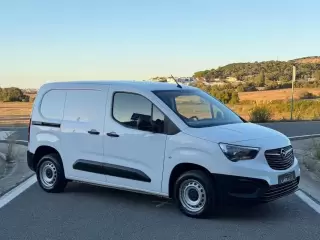 Opel Combo L1 / iva dedutivel / poucos km / 2022 — fotografia 1