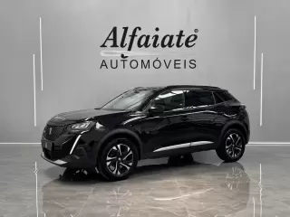 Peugeot 2008 1.2 Allure 130cv — fotografia 1